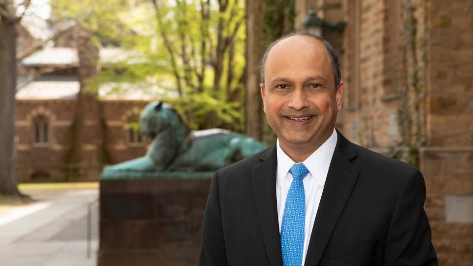 Sanjeev Kulkarni