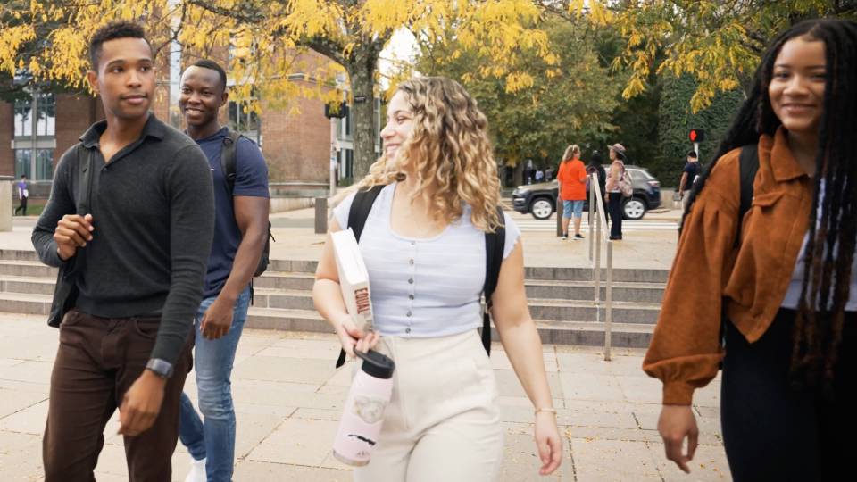 Video featuring the stories of 3 transfer students