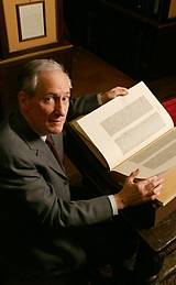 Robert Darnton