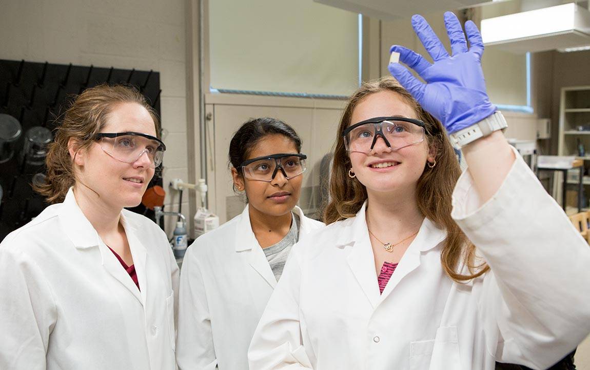 Lab Learning Claire White, Haley Mander Joscelyn Tolpin