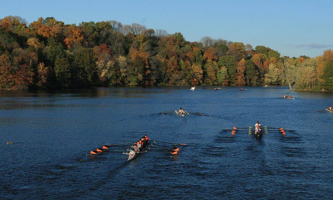 Lake Carnegie crew practice
