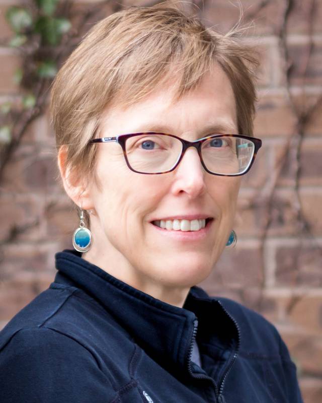 Suzanne Staggs
