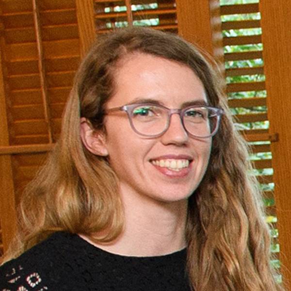 Emma Kast